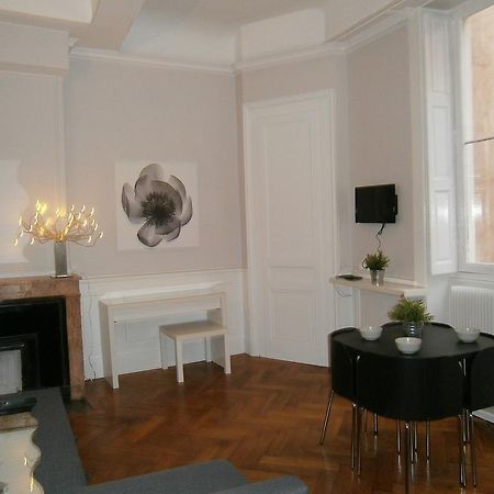Appartements Place Bellecour Lyon Room photo