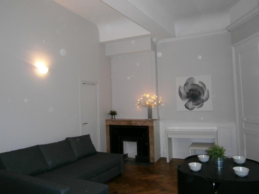 Appartements Place Bellecour Lyon Exterior photo